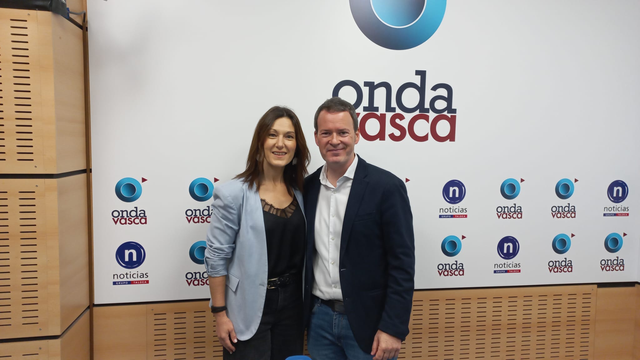 Oihane Aguirregoitia, eurodiputada del PNV, entrevista en Las Mañanas de Onda Vasca