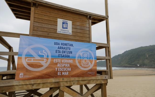 Puesto de socorrismo instalado en la Zurriola