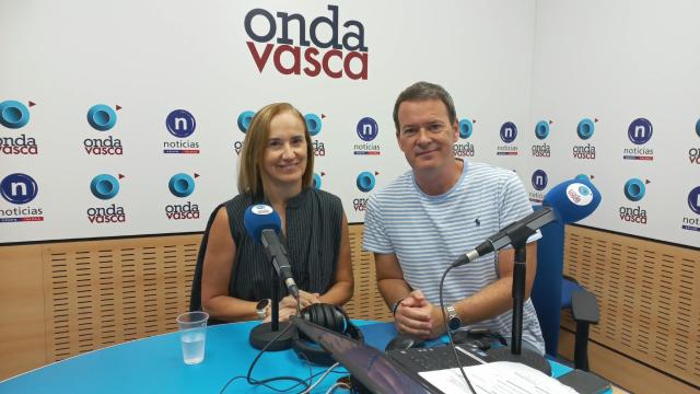 Rosa Izu, dermatóloga, entrevistada en Las Mañanas de Onda Vasca