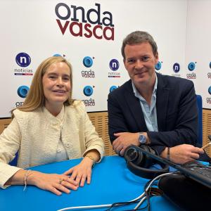 Amaya Fernández en los estudios de ONDA VASCA