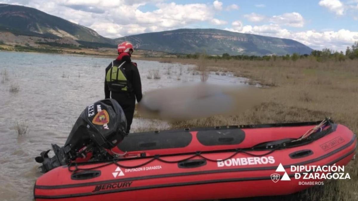 Efectivos de bomberos de Zaragoza en el lugar del suceso. DNN