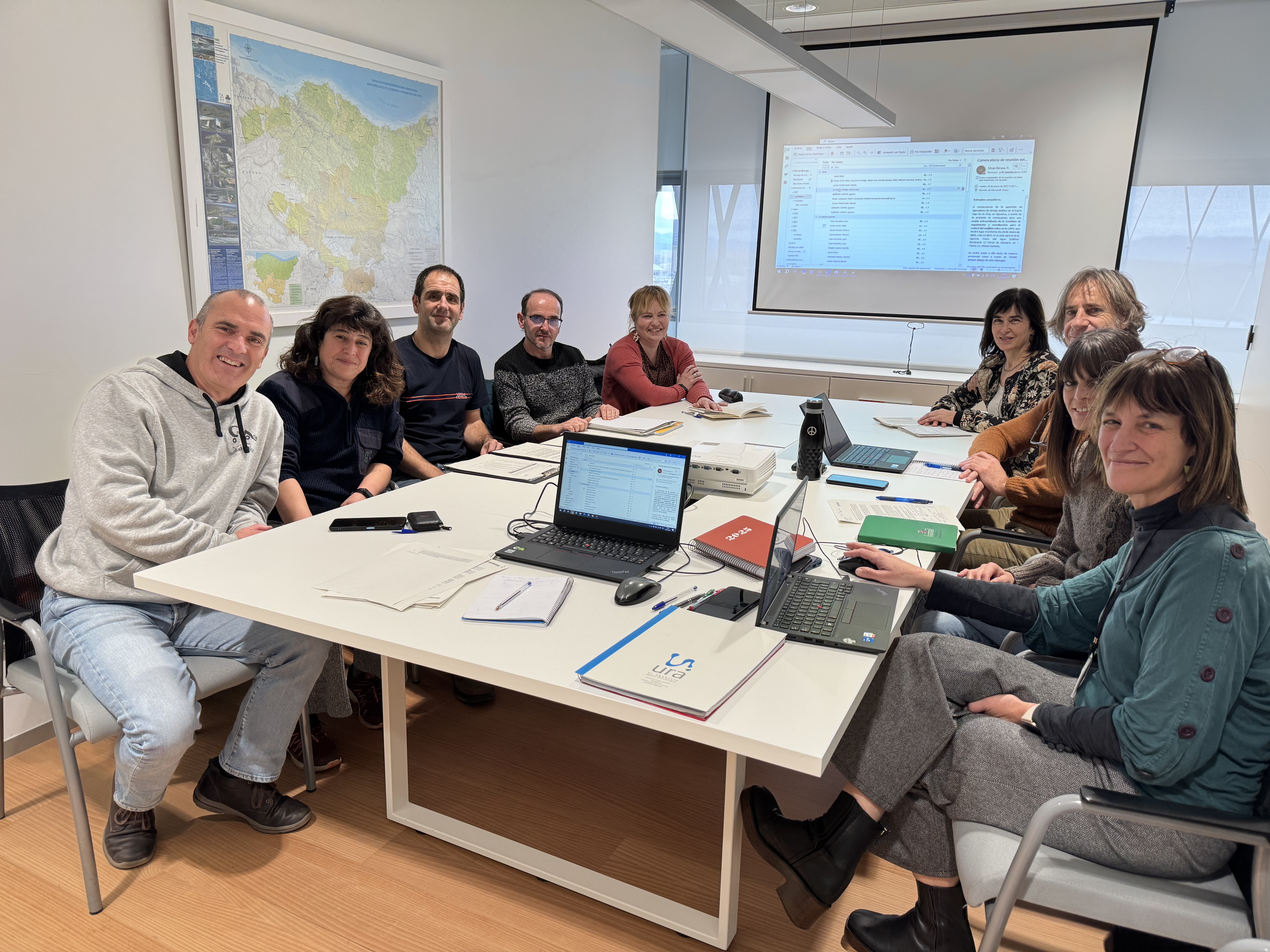 Reunión de la Comisión de Seguimiento del Mejillón Cebra / URA