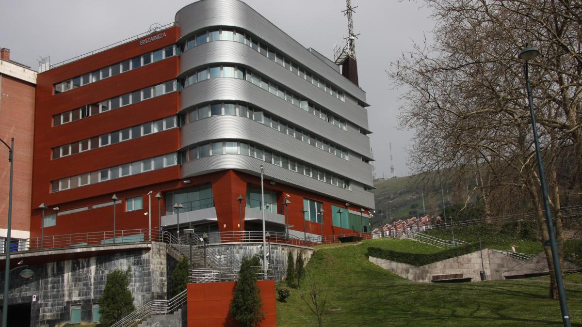 Comisaria de la Ertzaintza. DEPARTAMENTO DE SEGURIDAD 