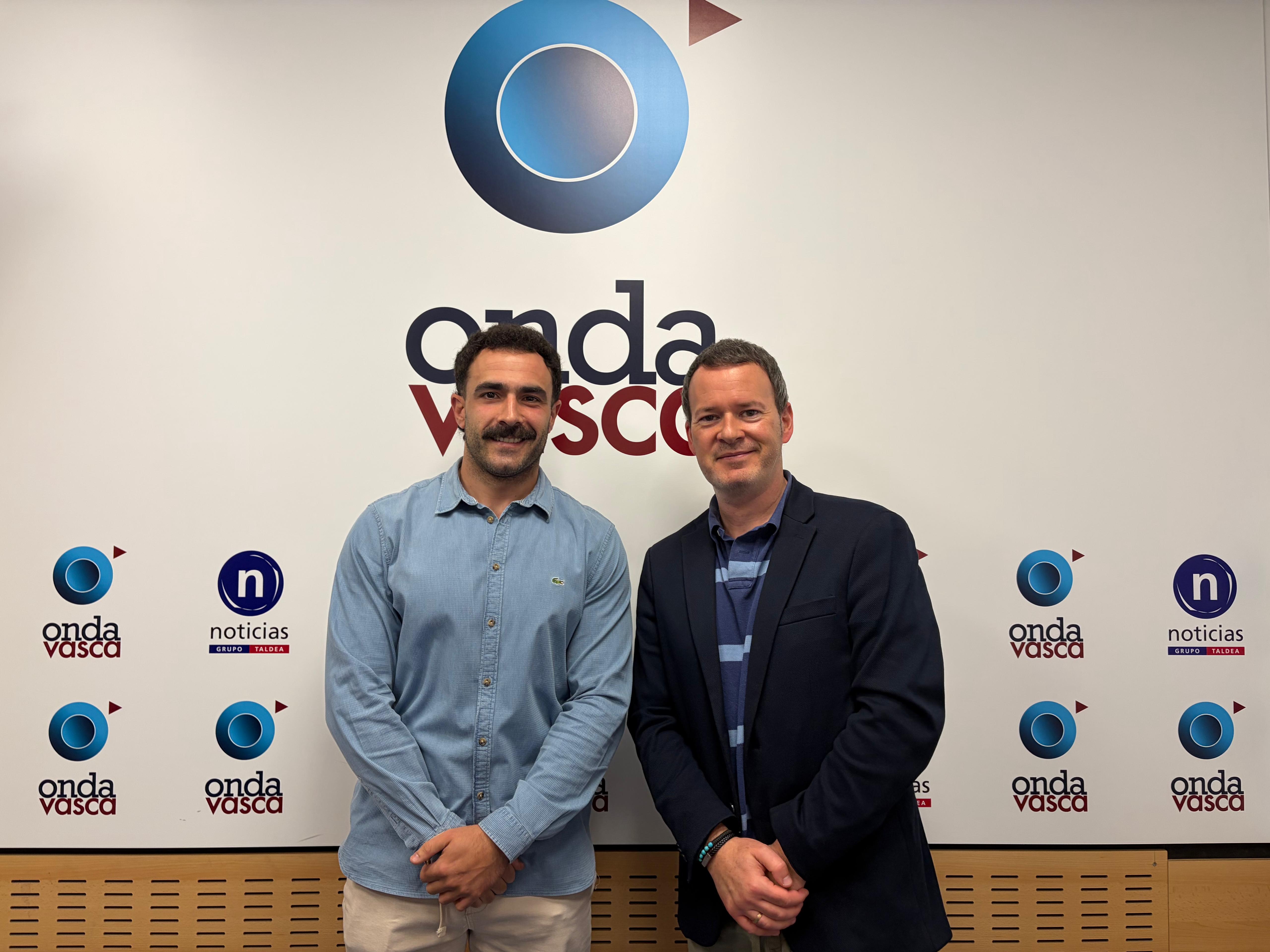 El dietista Borja Zuazua junto a Txema Gutiérrez